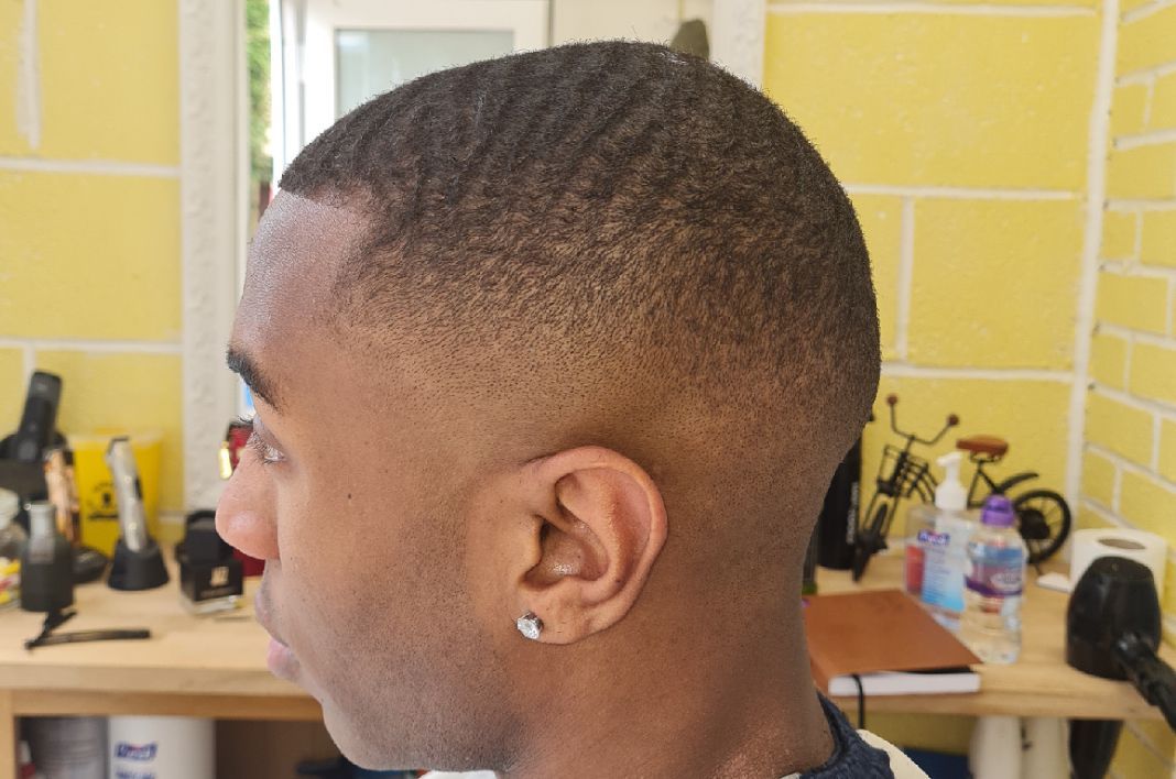 Waves with fade and line-up